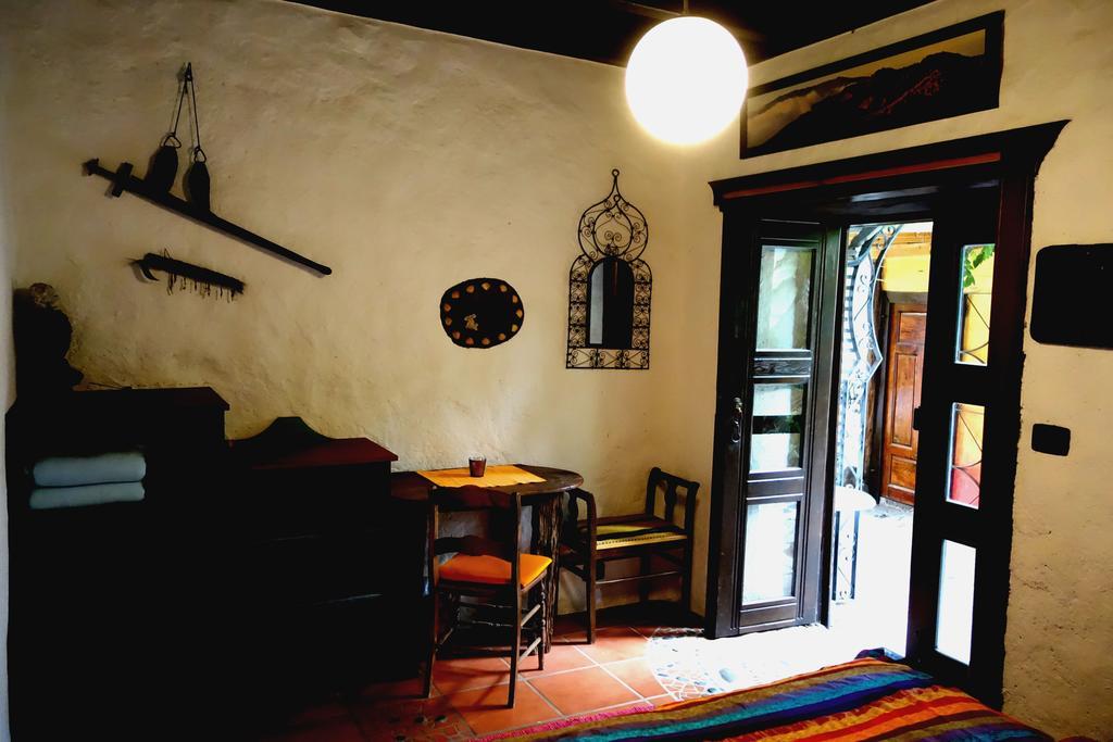 Hostel El Porvenir Los Llanos De Aridane Zimmer foto